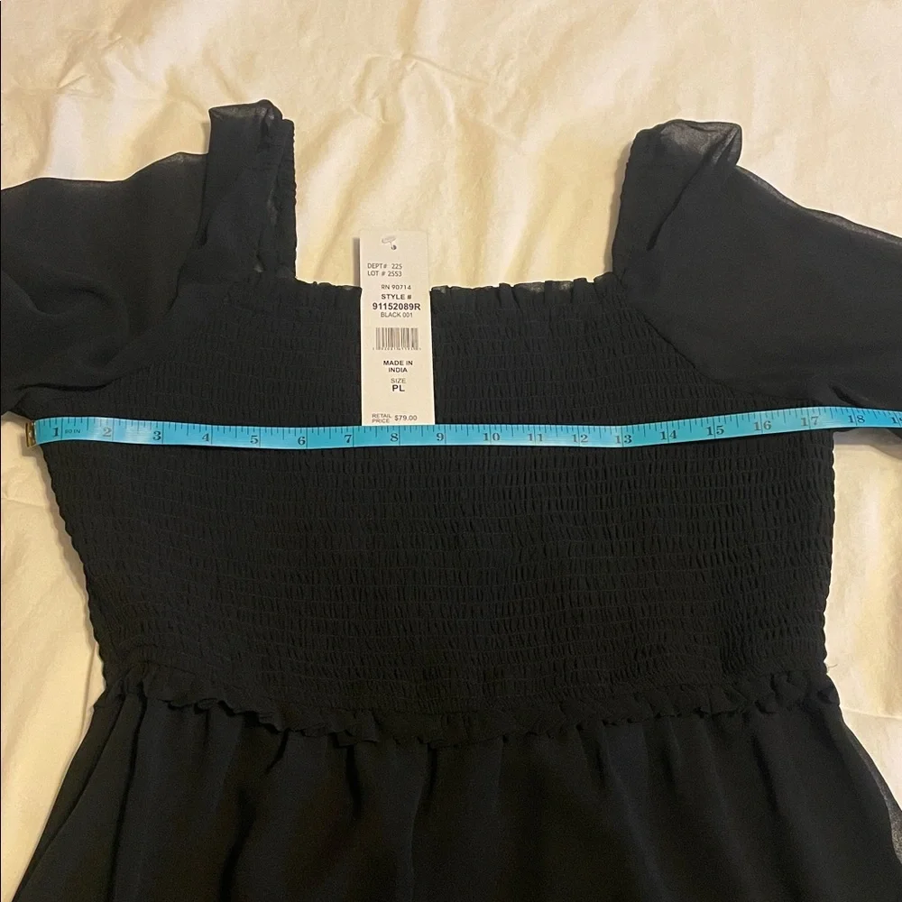 NWT Little black dress in petite large with sheer sleeves - Picture 4 of 9